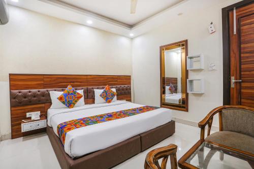 FabHotel Gold Inn Janakpuri