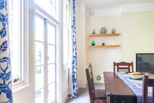 Amazing 1BD in Victorian house - Lewisham Park, Londyn (zdjęcie 5)