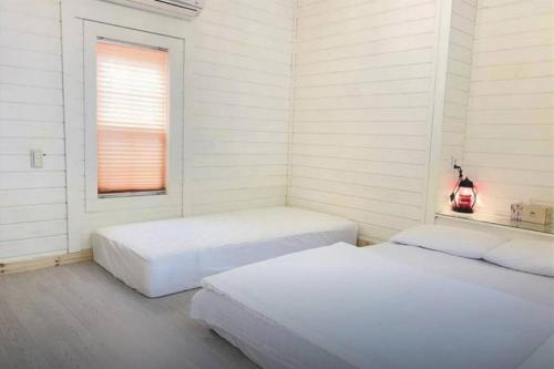 1 double bed