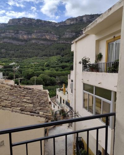 Casa Centenaria en Cortes de Pallás (Casa Centenaria en Cortes de Pallas) in Cofrentes