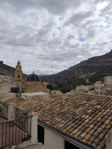 Casa Centenaria en Cortes de Pallás (Casa Centenaria en Cortes de Pallas) in Cofrentes