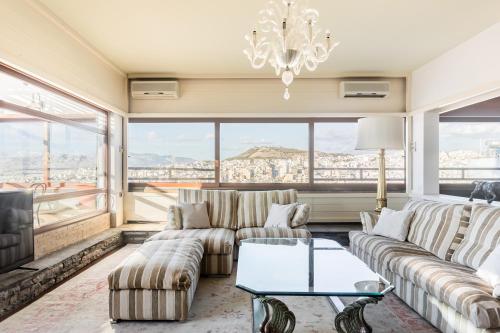 Exclusive Spacious Apartment with Expansive City Views - ST8, Athens