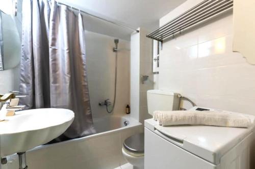 Home away from home - image 4