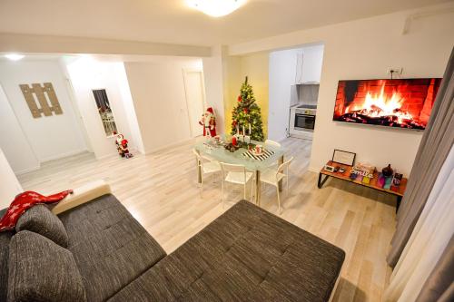Three-Bedroom Apartment image 10