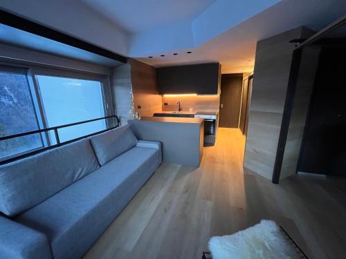 Suite 1400, Marilleva