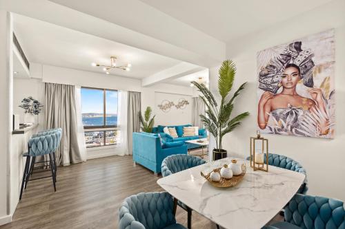 Lazuli Beachfront Apartment 254 - image 2