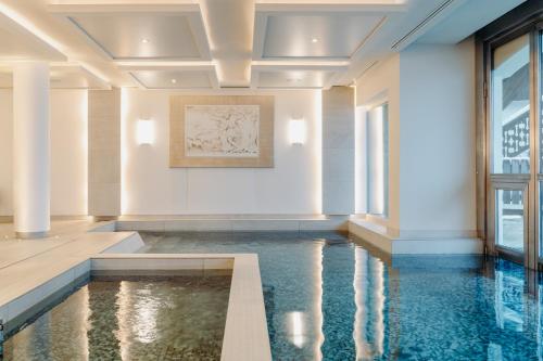 Les Chalets du Mont d'Arbois Megeve a Four Seasons Hotel - image 14