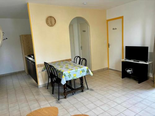 Hôtel Les Persèdes - image 2