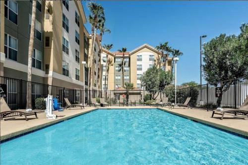 Homewood Suites Phoenix-Metro Center - main image