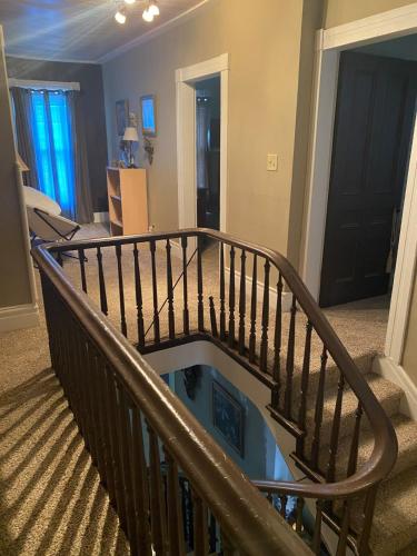 Charming Wheeling Island Home in วีลลิง (เวสต์เวอร์จิเนีย)