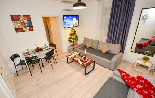 City Center Accommodation Room Type - Two-Bedroom Apartment