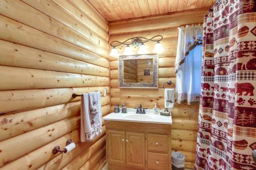 Pet-Friendly Cosby Log Cabin with Backyard and Porch! - image 6
