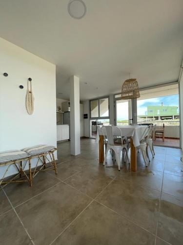 Apartamentos contrafrente al mar in Balneario Sauce Grande