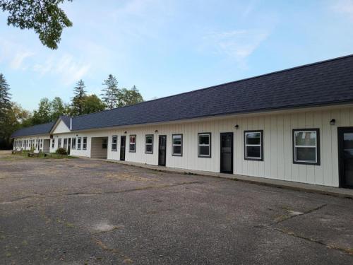 Exterior view, Quaint Lakeview Getaway Trails & Town at Your Doorstep in Walker (MN)