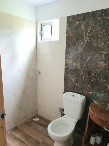 Casa Contenedor amoblado de 2 dormitorios El Tesoro in El Tesoro