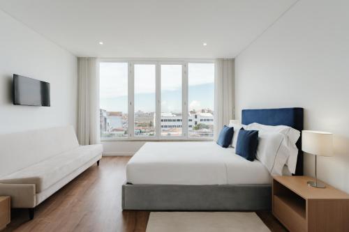 Feel Porto Lapa Collection Flats - image 4
