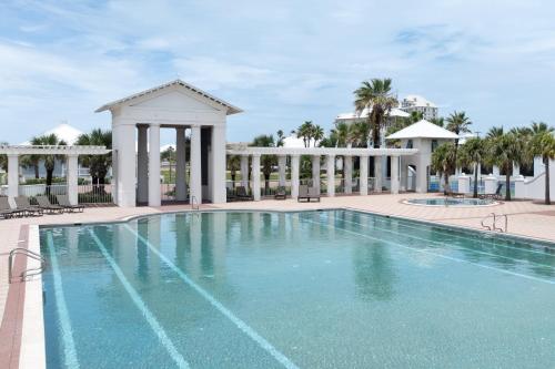Seabreeze Cottage - Private home at The Shores home - image 5