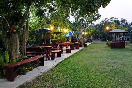 Surrounding environment, Lychee garden resort in Bang Khonthi