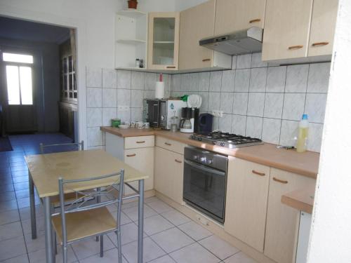 บริการและสิ่งอำนวยความสะดวก, Sylvia's house - ground floor flat in ฌาร์นัก