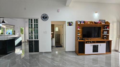 Uthuppan's Holiday Home in Rajakkad