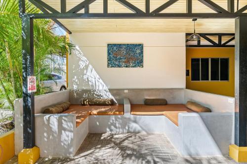 บริการและสิ่งอำนวยความสะดวก, Hotel Tamarindo INN - 1 mi to Tamarindo Beach in ทามารินโด