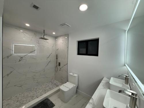 Luxe 8 Guest Little Havana Retreat detail