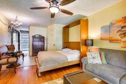 Kailua-Kona Islander Studio with Lanai and Community Pool! - main image