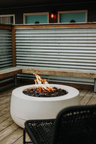 Ashore Hotel - image 10