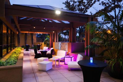 Long Beach Marriott - image 13