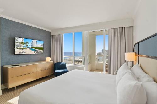 Fontainebleau Ocean View 2BR Apt - image 3