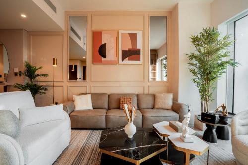 Luxury 1-Bedroom Holiday Apartment in Downtown Dubai I Walk to Dubai Mall and Fountains, Dubai (photo 8)