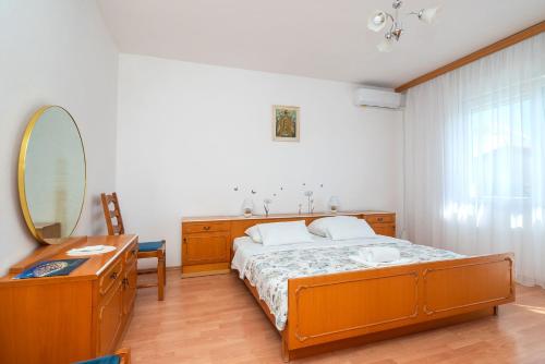 Apartment Luketa - image 13
