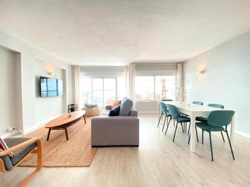 B&T Sea View Apartment in 塞新布拉港