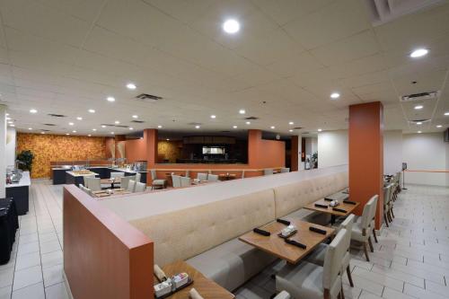 DoubleTree by Hilton Columbus/Worthington in Worthington, USA