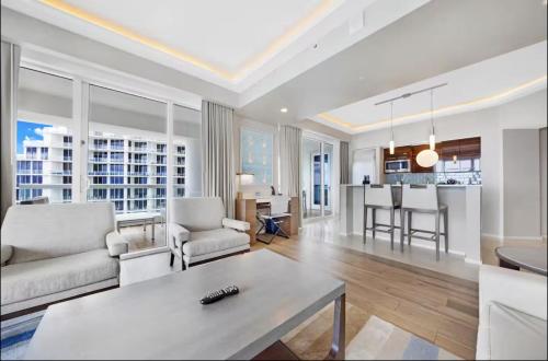 Beachfront Condo with Spacious Balcony in Fort Lauderdale, USA