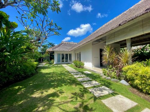 Acacia Two-Bedroom Villa with Private Pool image 2