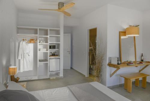 Olivemare - image 7