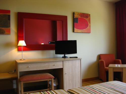 Hotel Mar Comillas by MIJ The 4-star Hotel Mar Comillas offers comfort and convenience whether youre on business or holiday in Comillas. Both business travelers and tourists can enjoy the hotels facilities and services. 24-h
