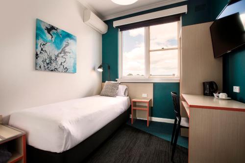 Greenacre Hotel - image 13