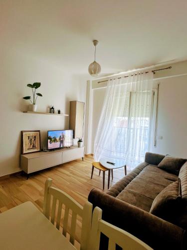 Apartamenti 23, Tirana