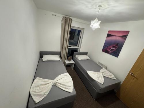 Walking Distance from Etihad and CoOp Arena Parking free