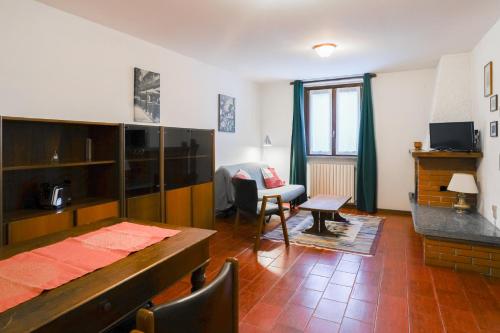 Seadmed, La Corte Antica in Cassina Valsassina