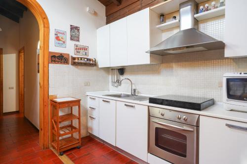 köök, La Corte Antica in Cassina Valsassina
