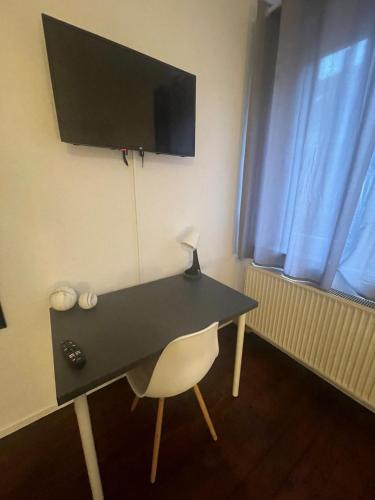 设施服务, Ferien oder Messewohnung für 4 Personen (Ferien oder Messewohnung fur 4 Personen) in 萨尔斯特