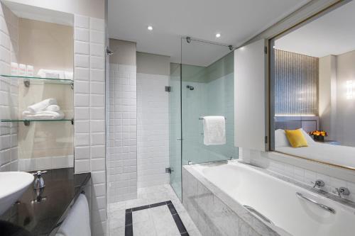 62933665 Radisson Blu Plaza Hotel Sydney