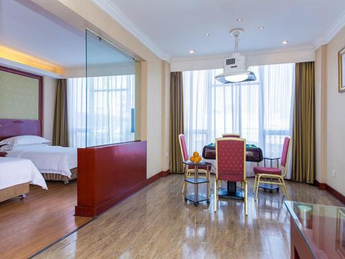 2 double beds
