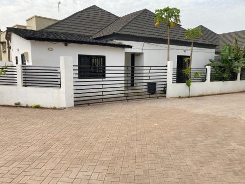 Palm Villas Estate in Bakau