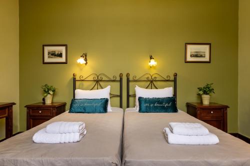 Triple Room image 8