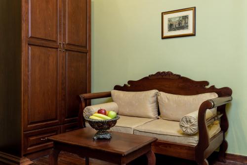Triple Room image 2