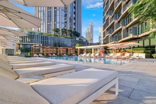 FIRST CLASS 3BR Burj Khalifa & Fountain View, Dubai (photo 4)